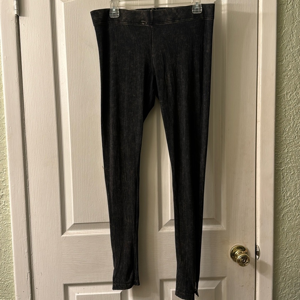 Forever 21 brown/gray mineral wash ankle zip cotton leggings size medium